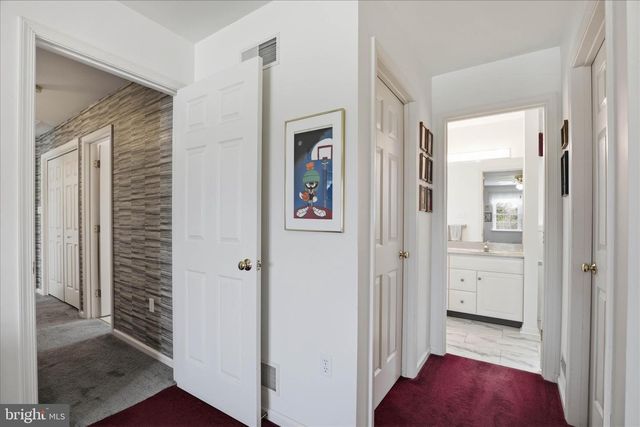 105 PARK PL, Landisville, PA 17538