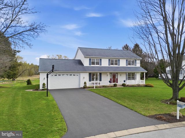 105 PARK PL, Landisville, PA 17538