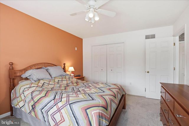 105 PARK PL, Landisville, PA 17538