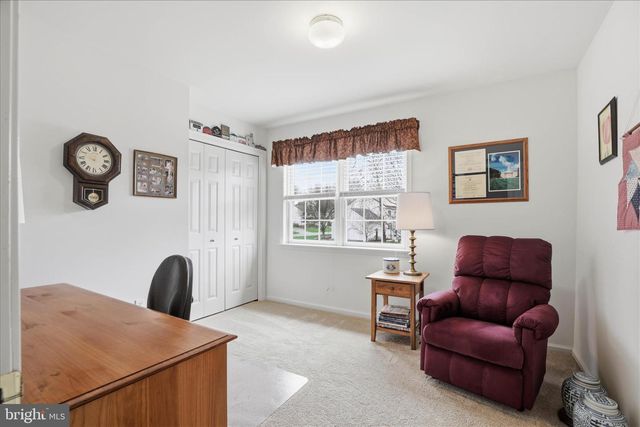 105 PARK PL, Landisville, PA 17538