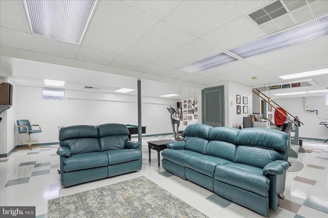 105 PARK PL, Landisville, PA 17538