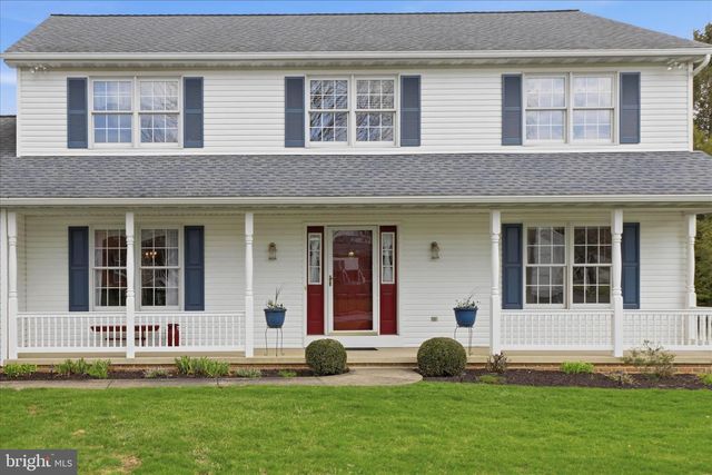 105 PARK PL, Landisville, PA 17538