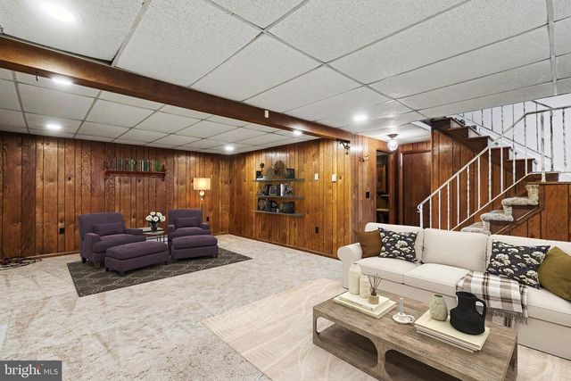 5 ANKAJAM DR, Duncannon, PA 17020