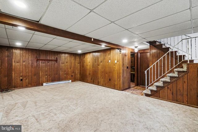 5 ANKAJAM DR, Duncannon, PA 17020