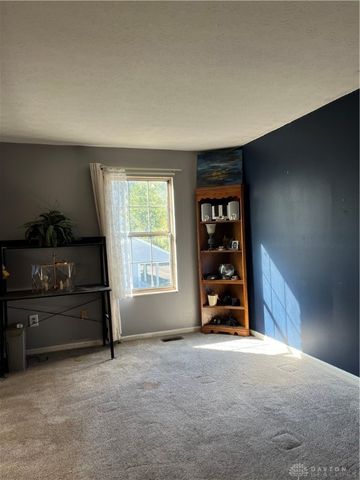 8454 Mcewen Road, Dayton, OH 45458