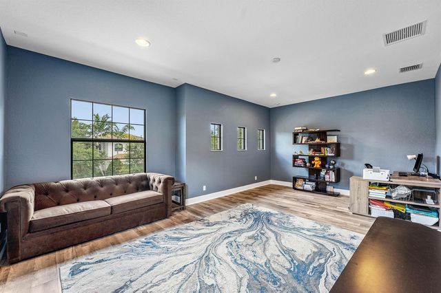 10175 Cameilla Street, Parkland, FL 33076