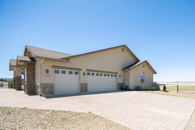 6850 E WADE Lane, Prescott Valley, AZ 86315