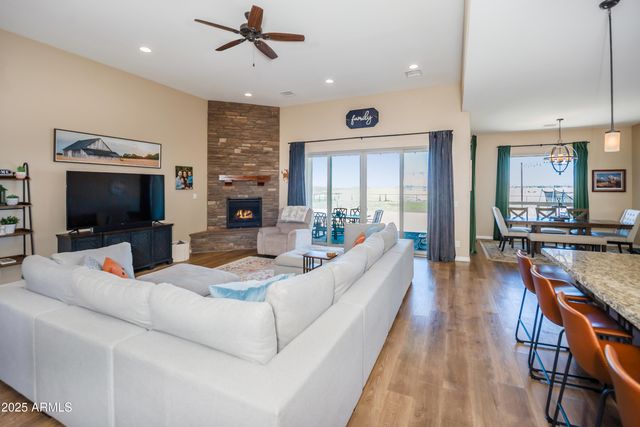 6850 E WADE Lane, Prescott Valley, AZ 86315