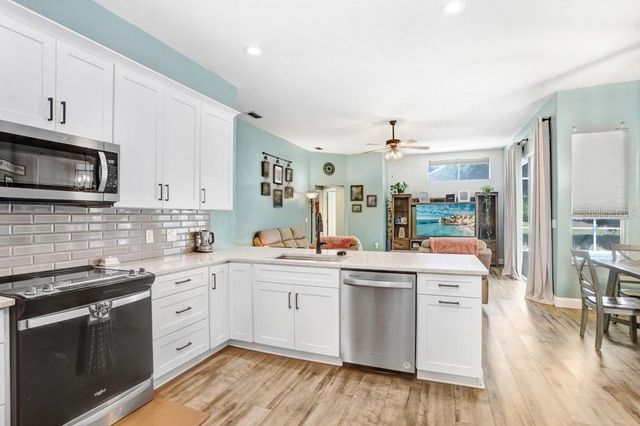 5326 TWIN CREEKS DRIVE, Valrico, FL 33596