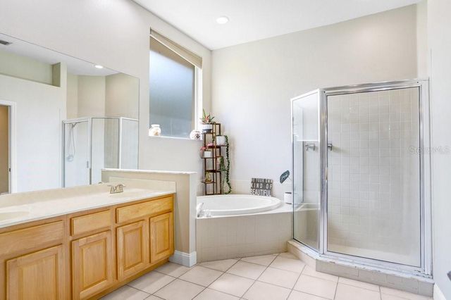 5326 TWIN CREEKS DRIVE, Valrico, FL 33596