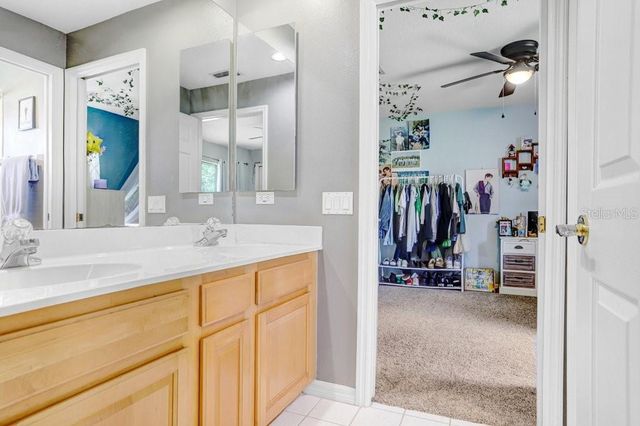 5326 TWIN CREEKS DRIVE, Valrico, FL 33596