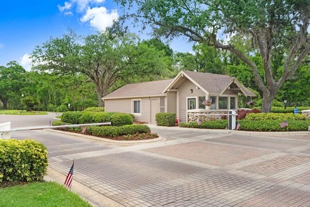 5326 TWIN CREEKS DRIVE, Valrico, FL 33596