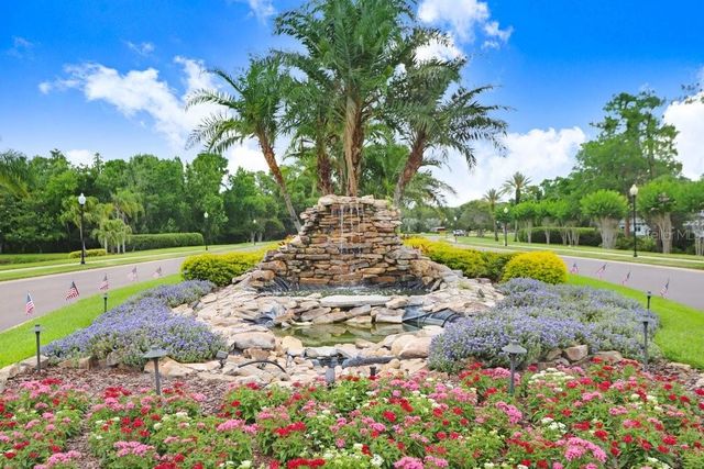 5326 TWIN CREEKS DRIVE, Valrico, FL 33596
