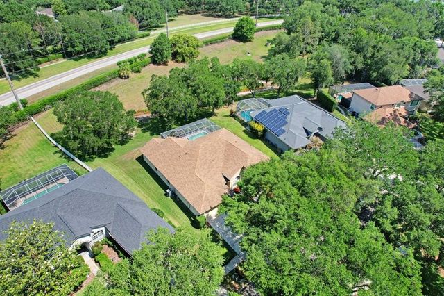 5326 TWIN CREEKS DRIVE, Valrico, FL 33596