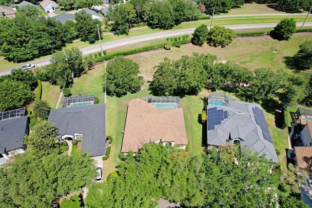 5326 TWIN CREEKS DRIVE, Valrico, FL 33596