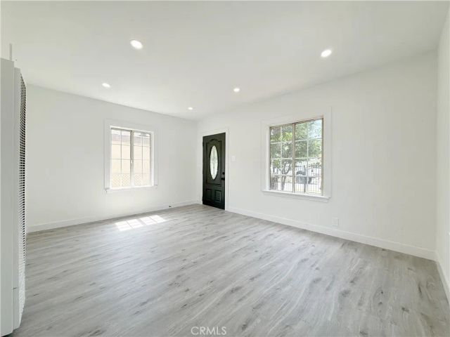 10346 Kalmia Street, Los Angeles, CA 90002
