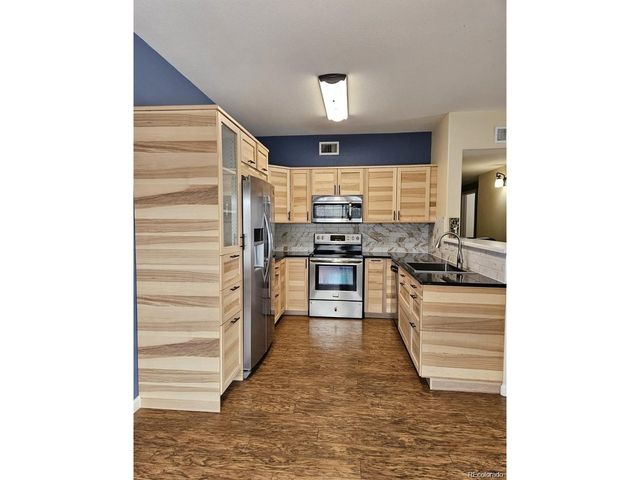 1156 Opal St 102, Broomfield, CO 80020