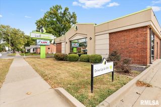 300 W South Grand Avenue, Springfield, IL 62704