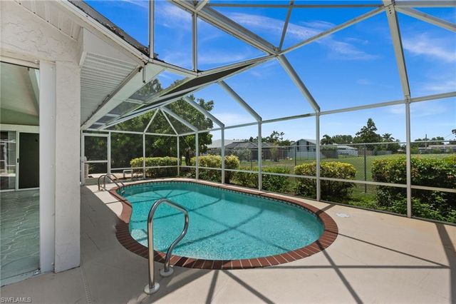 7305 Constitution CIR, Fort Myers, FL 33967