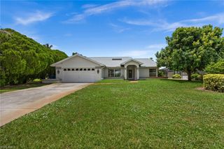 7305 Constitution CIR, Fort Myers, FL 33967