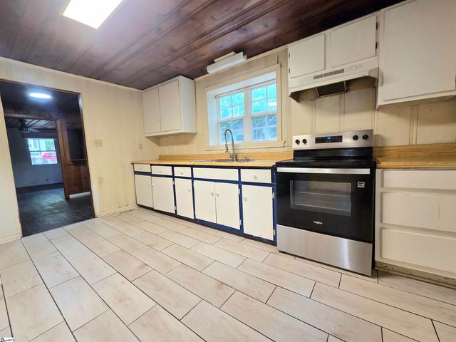 21 N Haven Drive, Greenville, SC 29617