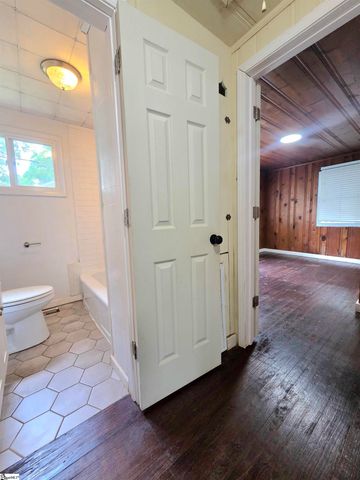 21 N Haven Drive, Greenville, SC 29617