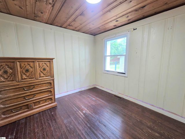21 N Haven Drive, Greenville, SC 29617
