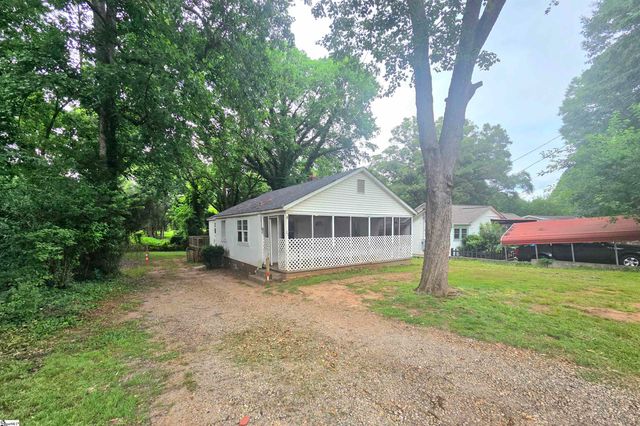 21 N Haven Drive, Greenville, SC 29617