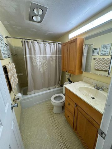 221 Kent M 221, West Palm Beach, FL 33417