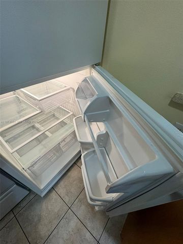 221 Kent M 221, West Palm Beach, FL 33417