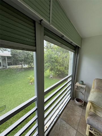 221 Kent M 221, West Palm Beach, FL 33417