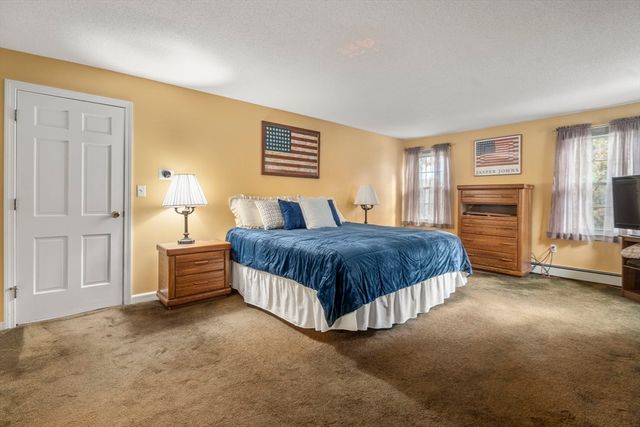 25 Briar Dr, Milford, MA 01757