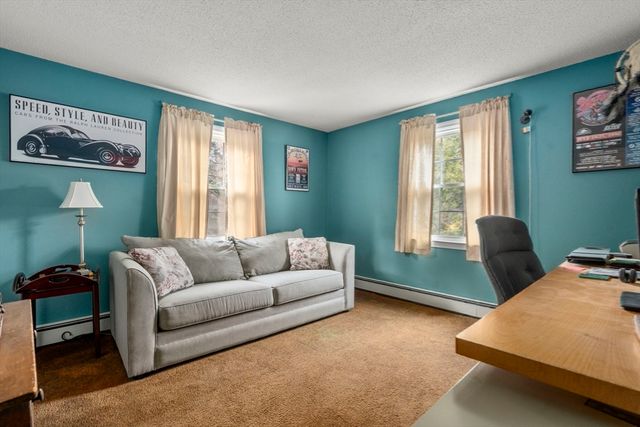 25 Briar Dr, Milford, MA 01757