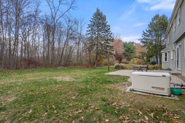 25 Briar Dr, Milford, MA 01757