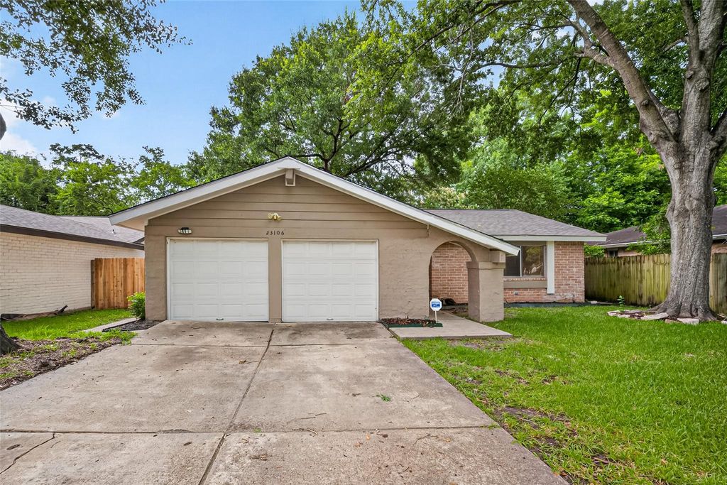 23106 Ludgate Drive, Spring, TX 77373