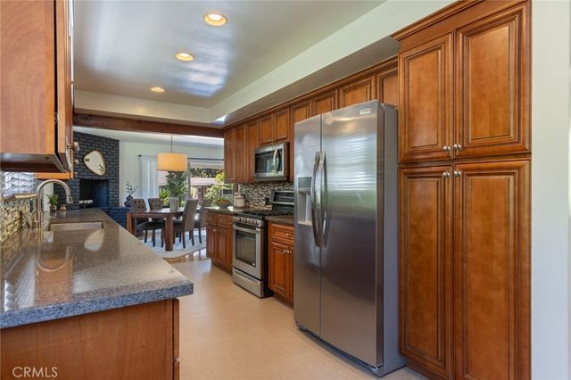 12323 Landale, Studio City, CA 91604