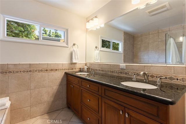 12323 Landale, Studio City, CA 91604