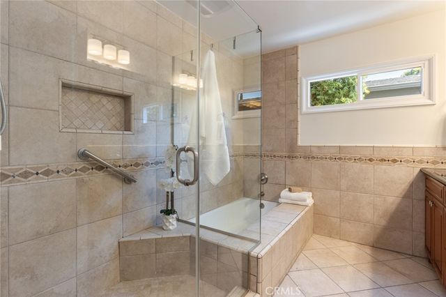 12323 Landale, Studio City, CA 91604