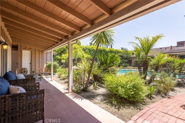 12323 Landale, Studio City, CA 91604