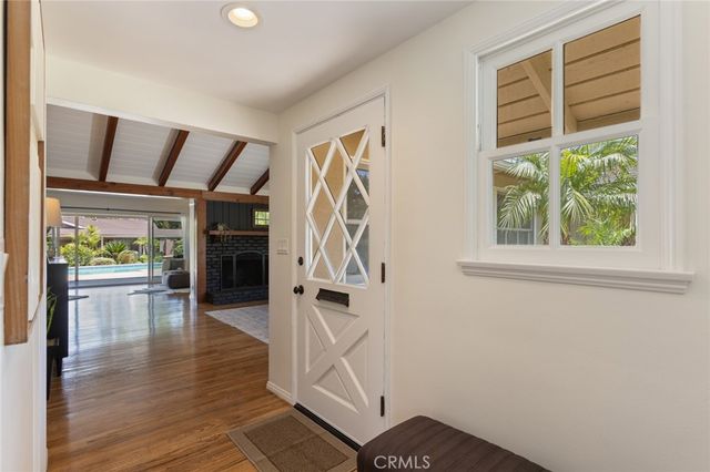 12323 Landale, Studio City, CA 91604