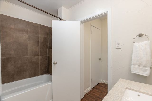 12323 Landale, Studio City, CA 91604