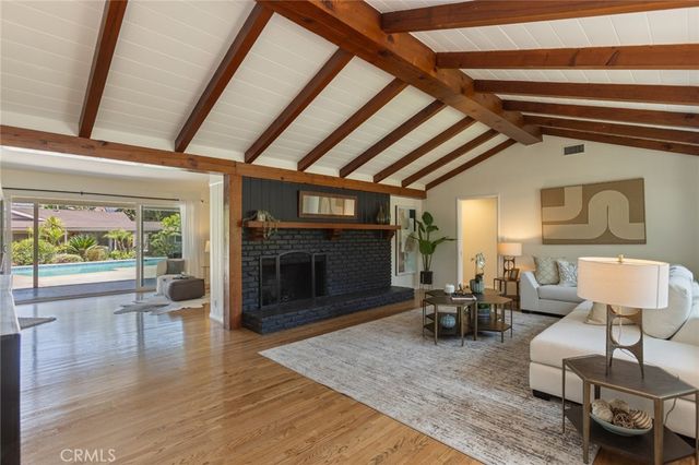 12323 Landale, Studio City, CA 91604
