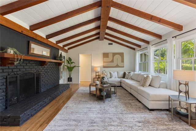 12323 Landale, Studio City, CA 91604