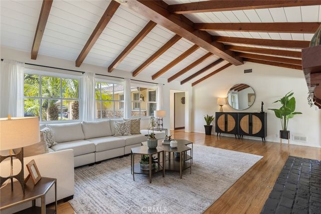 12323 Landale, Studio City, CA 91604