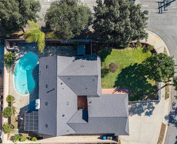 1630 E Edgecomb, Covina, CA 91724