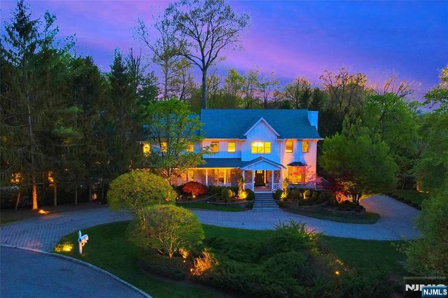 200 Wood Turtle Run, Norwood, NJ 07648