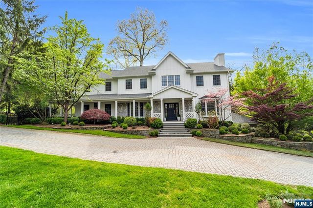 200 Wood Turtle Run, Norwood, NJ 07648