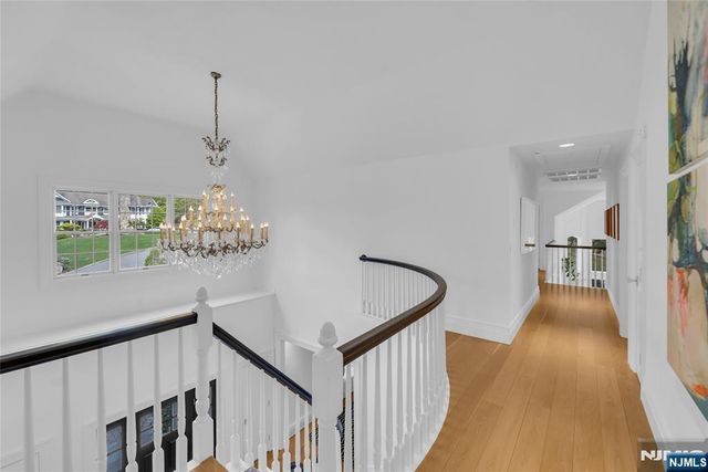 200 Wood Turtle Run, Norwood, NJ 07648