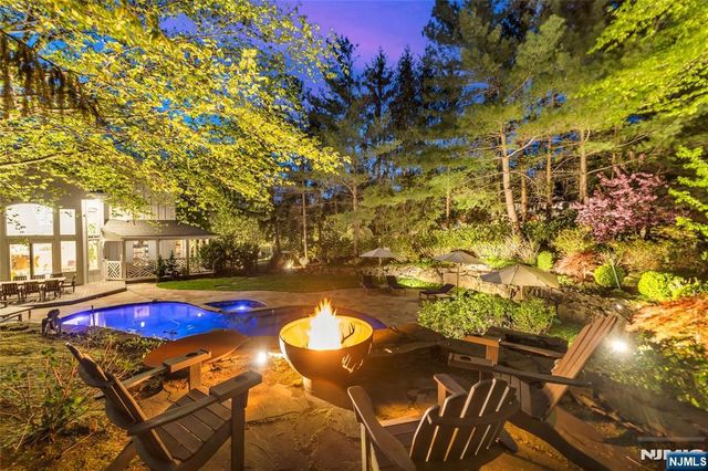 200 Wood Turtle Run, Norwood, NJ 07648
