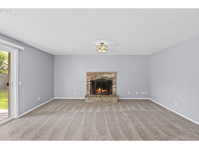 21558 Sw LONGACRE St, Beaverton, OR 97003